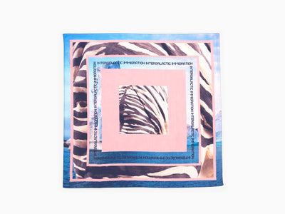 Tavares Strachan - Bandana d'immigration intergalactique