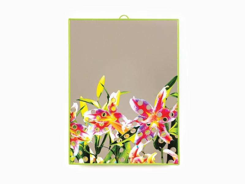 Seletti wears Toiletpaper - miroir Flowers with holes (grand)
