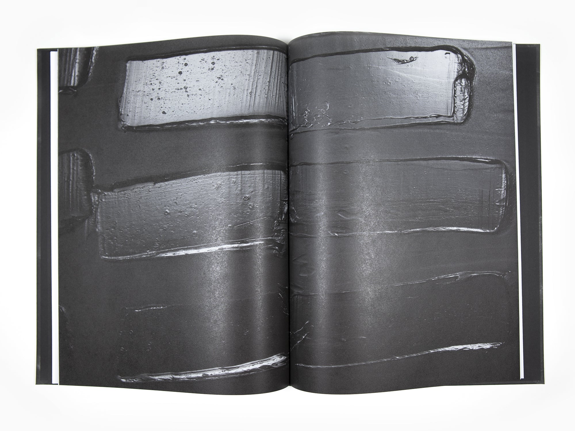 Pierre Soulages - Outrenoir