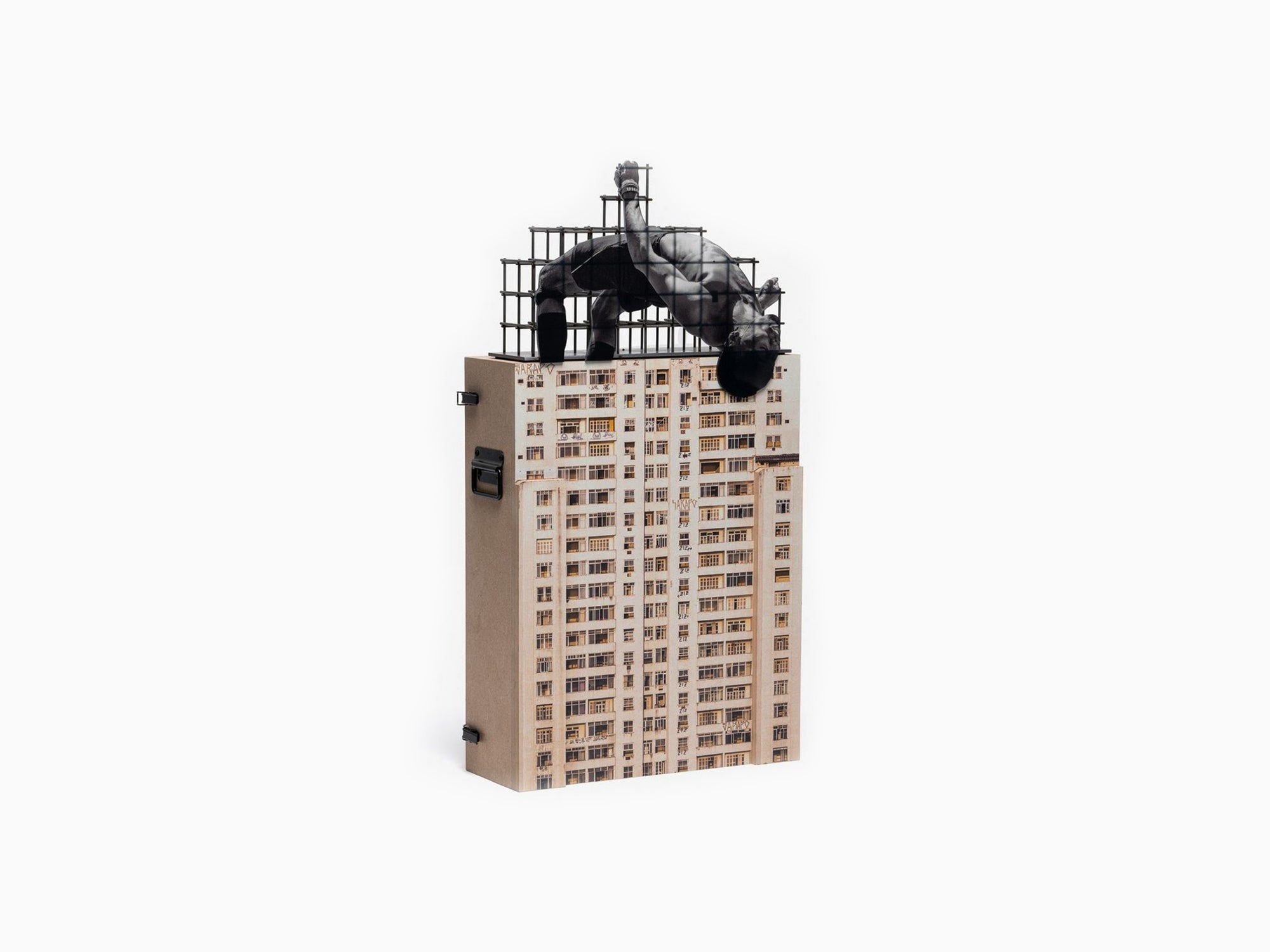 JR - GIANTS, saut en hauteur à Rio