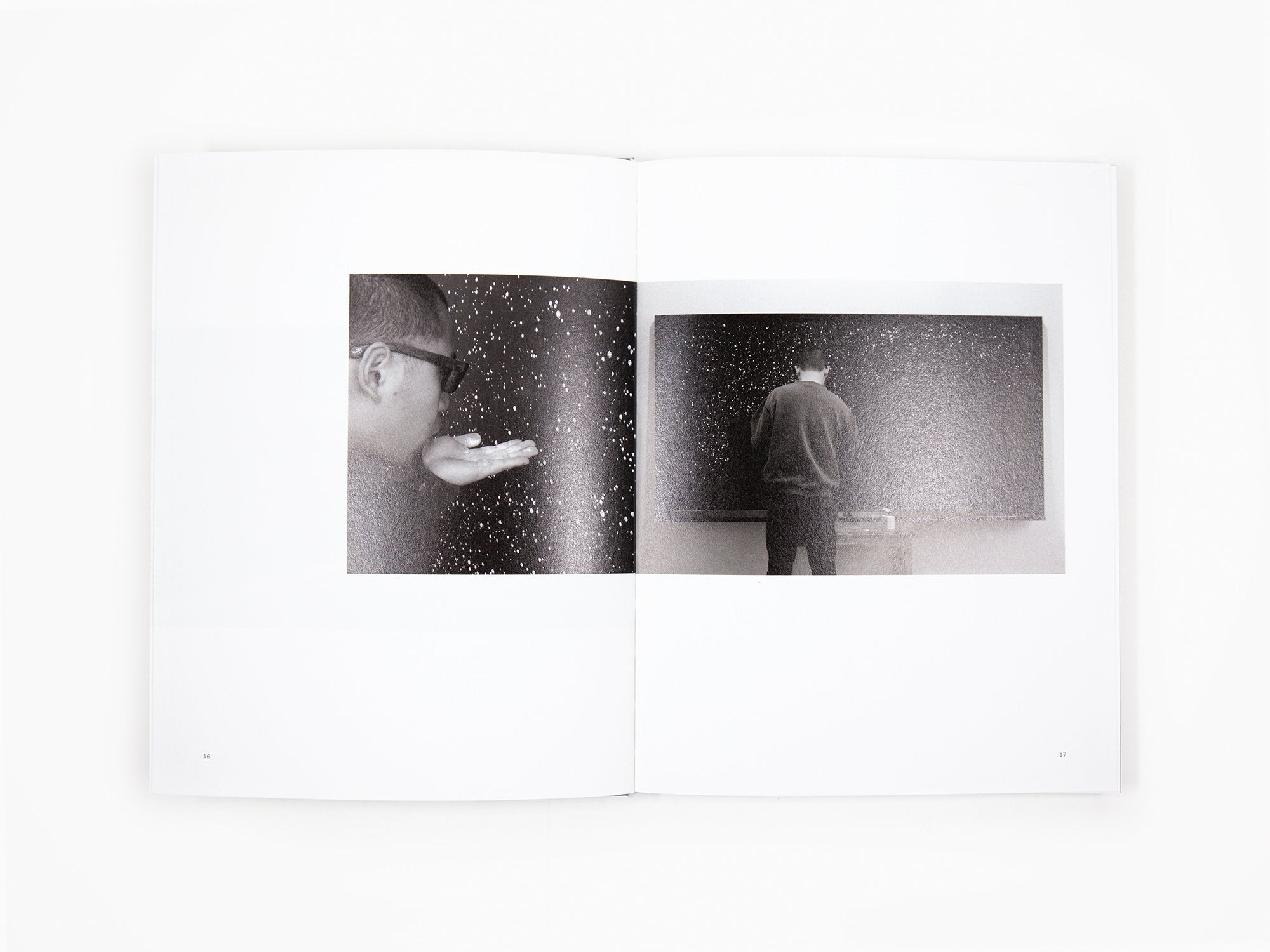 Ni Youyu - Invisible Force