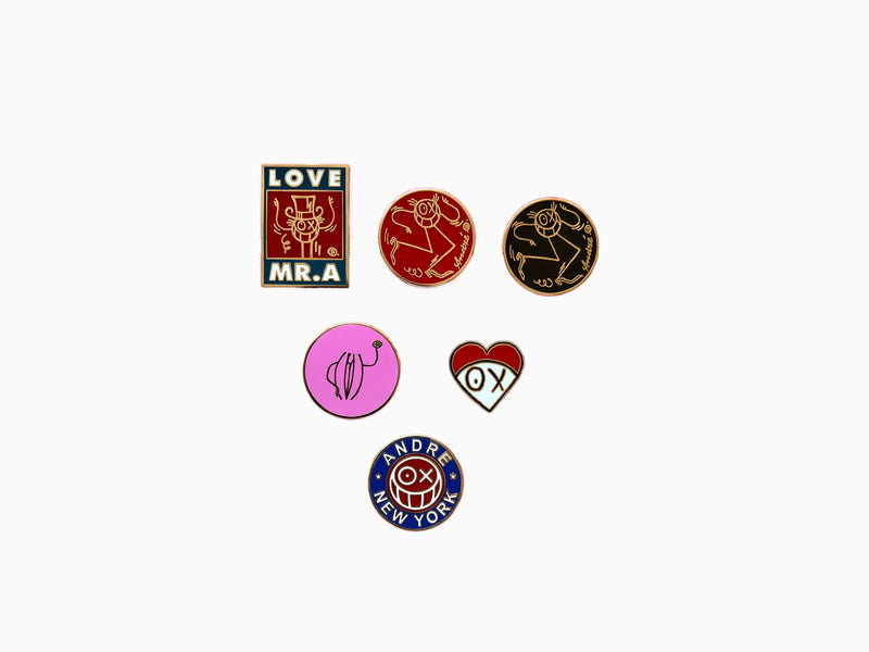 André - Lot de pin's à collectionner