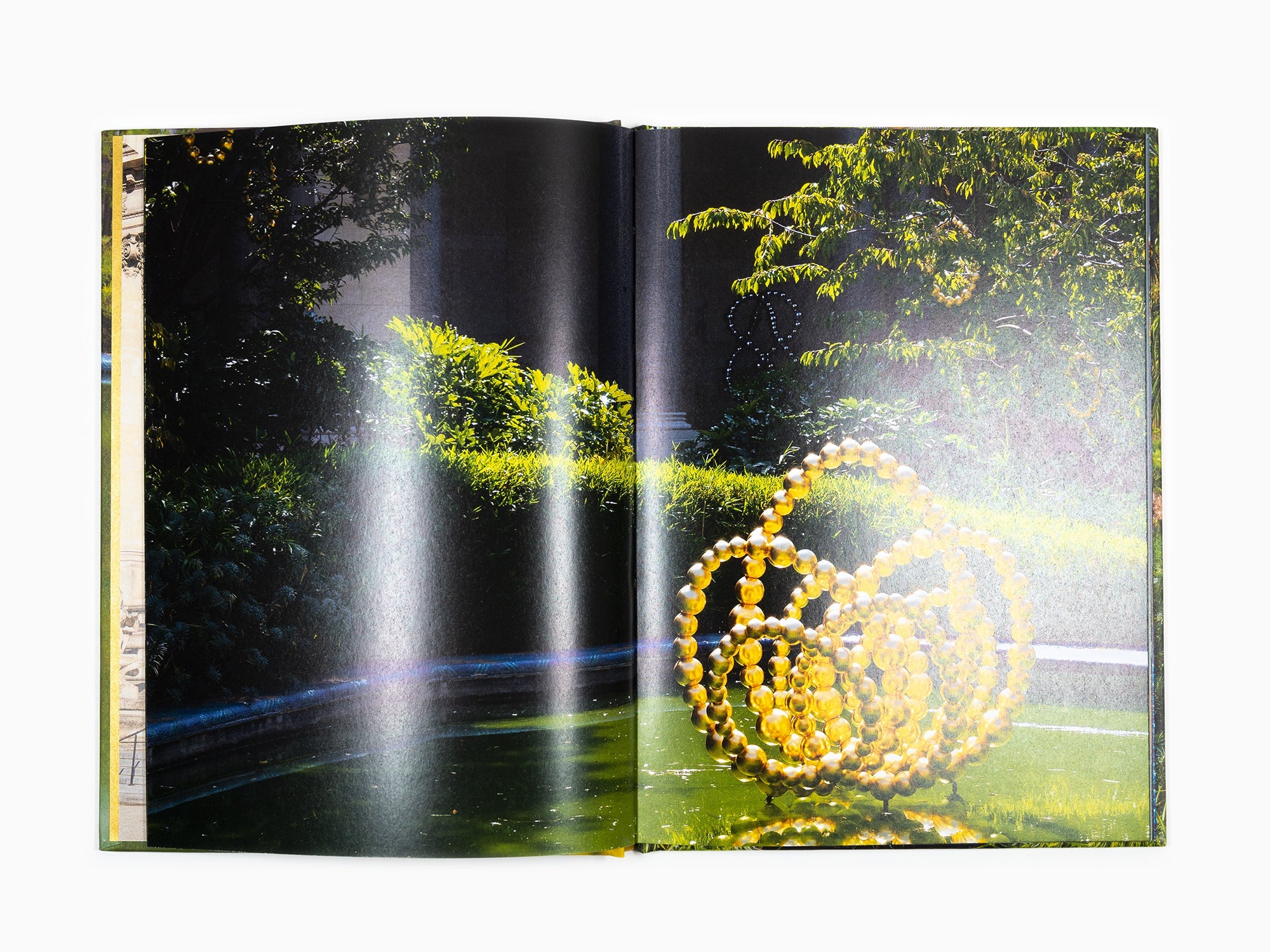 Jean-Michel Othoniel - Le Théorème de Narcisse - Narcissus Theorem